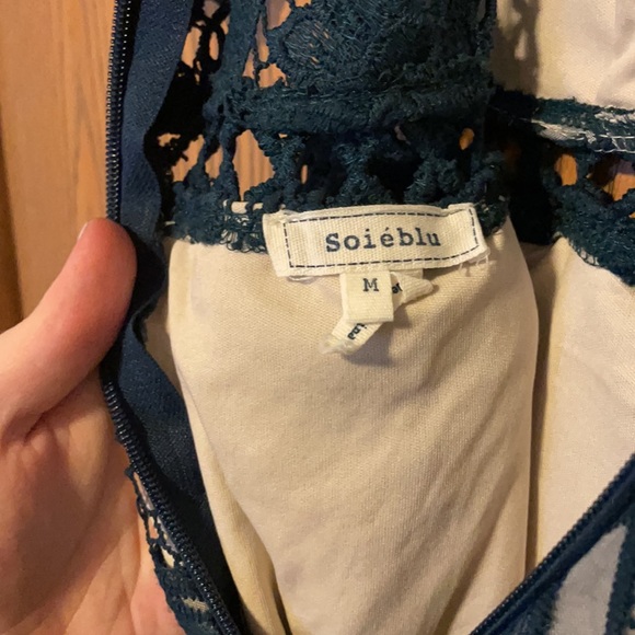 Maxi Dress Lacy NWT, navy with cream lining. Perfect for wedding guest dress - Picture 6 of 6